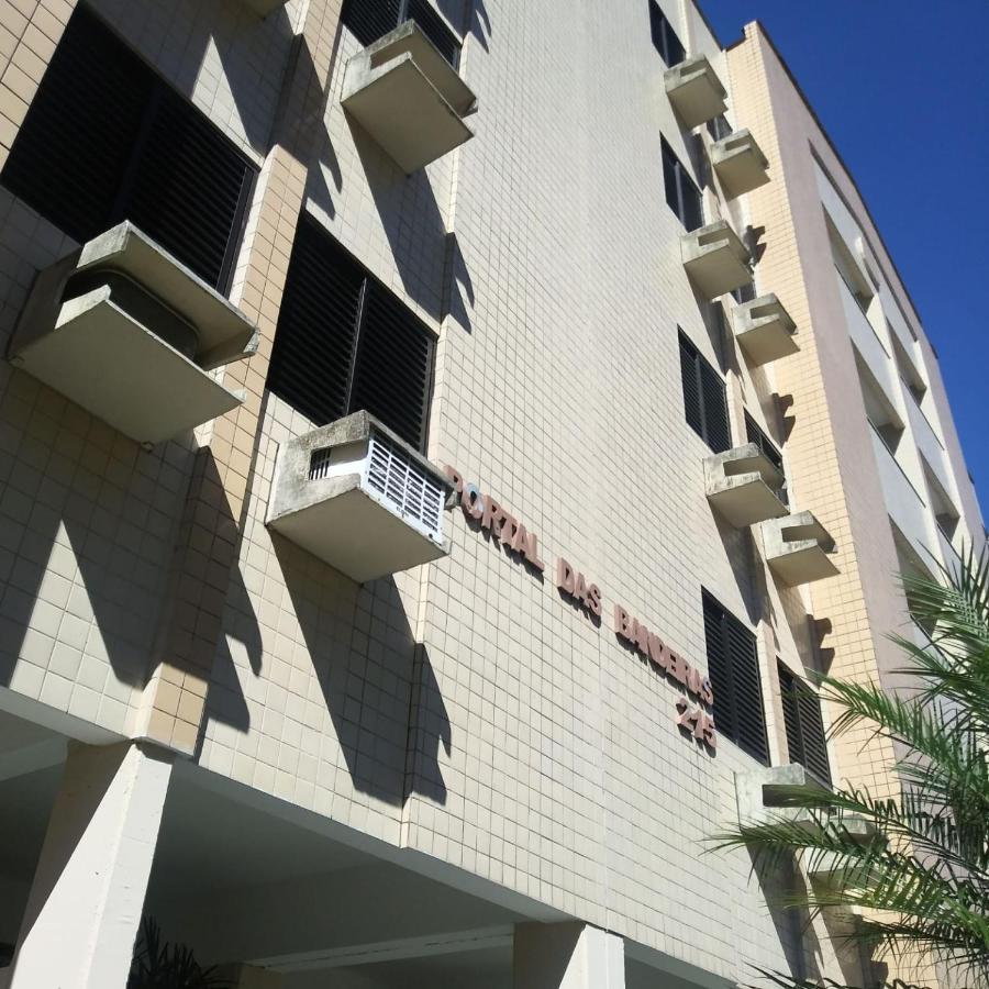 Apartamento A 5Min A Pe Da Praia 우바투바 외부 사진