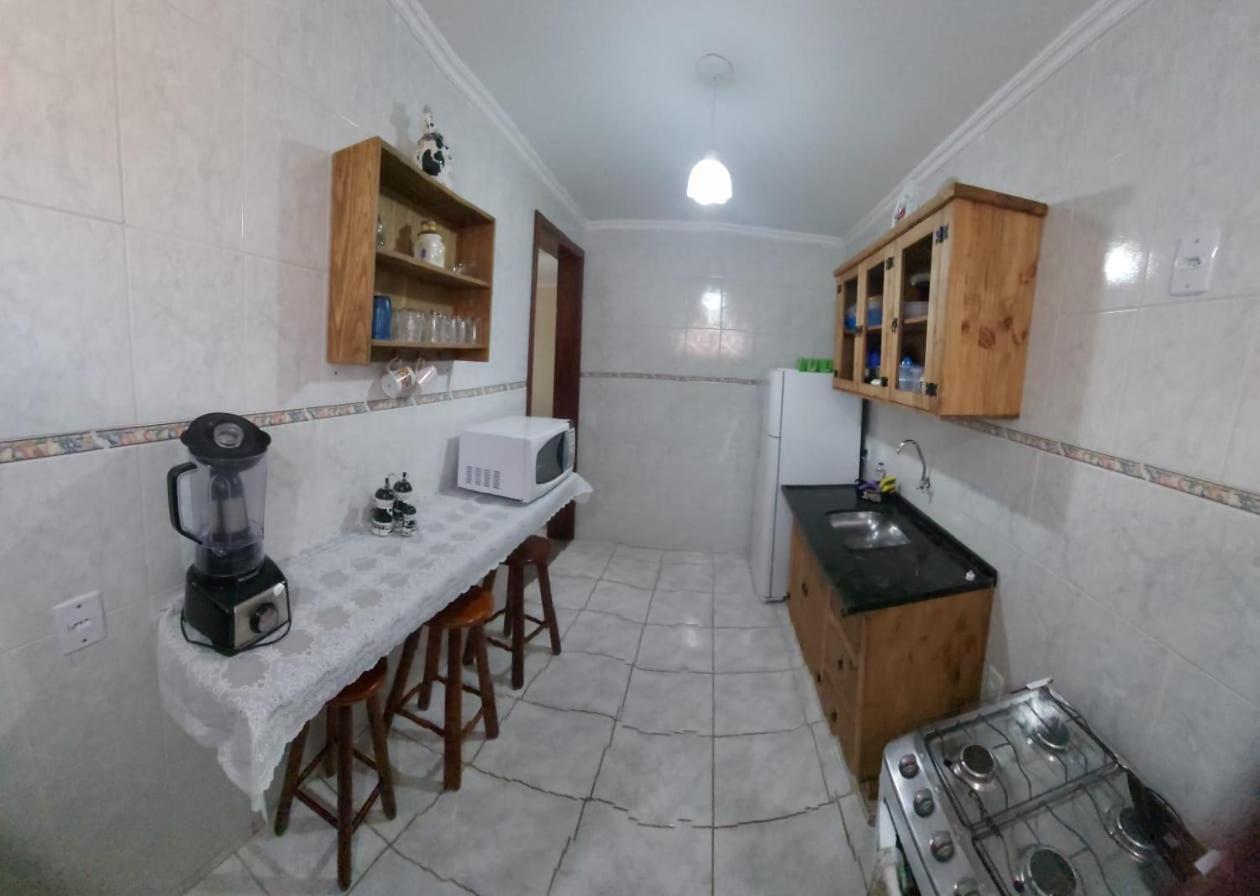 Apartamento A 5Min A Pe Da Praia 우바투바 외부 사진