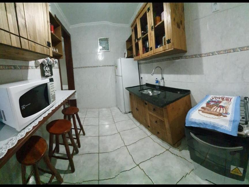 Apartamento A 5Min A Pe Da Praia 우바투바 외부 사진